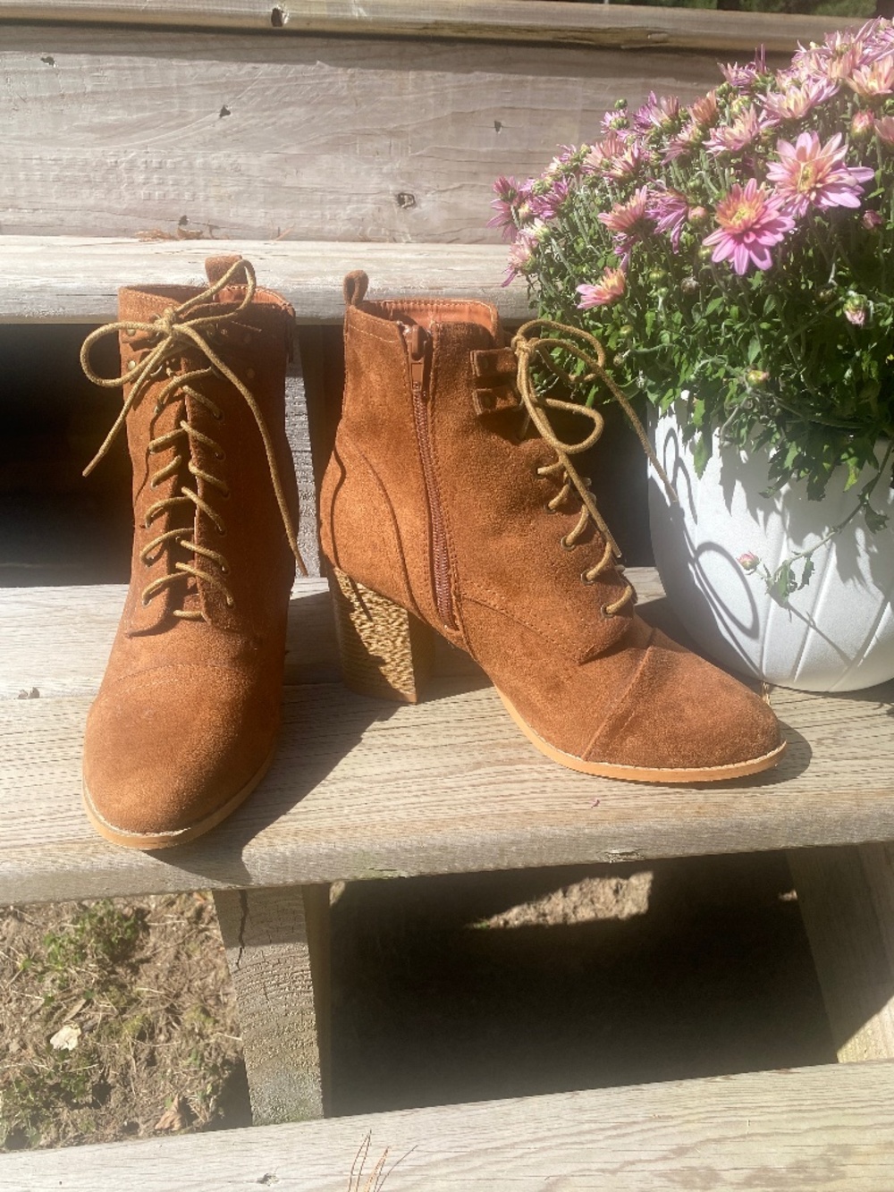 Ollio brown suede boots size 10